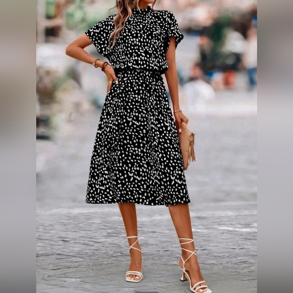 New Pretty Blouson Top Dot Print Flare Midi Dress Black White - Picture 2 of 8